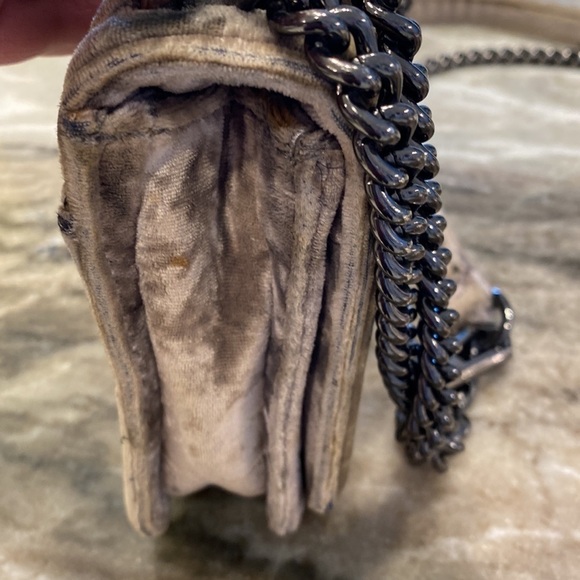 Rebecca Minkoff  Chevron Quilted Crossbody Bag Gray Removable Strap Clutch
C - Picture 8 of 13